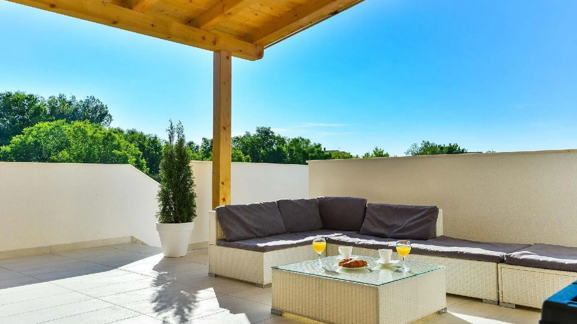 Ferienhaus Mit Privatpool Fuer 12 Personen Ca 143 Qm In Bibinje, Dalmatien Zadar Und Umgebung